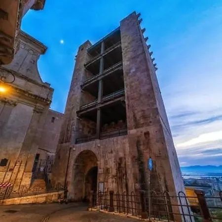 Apartment Casa Del Sole In Downtown Cagliari